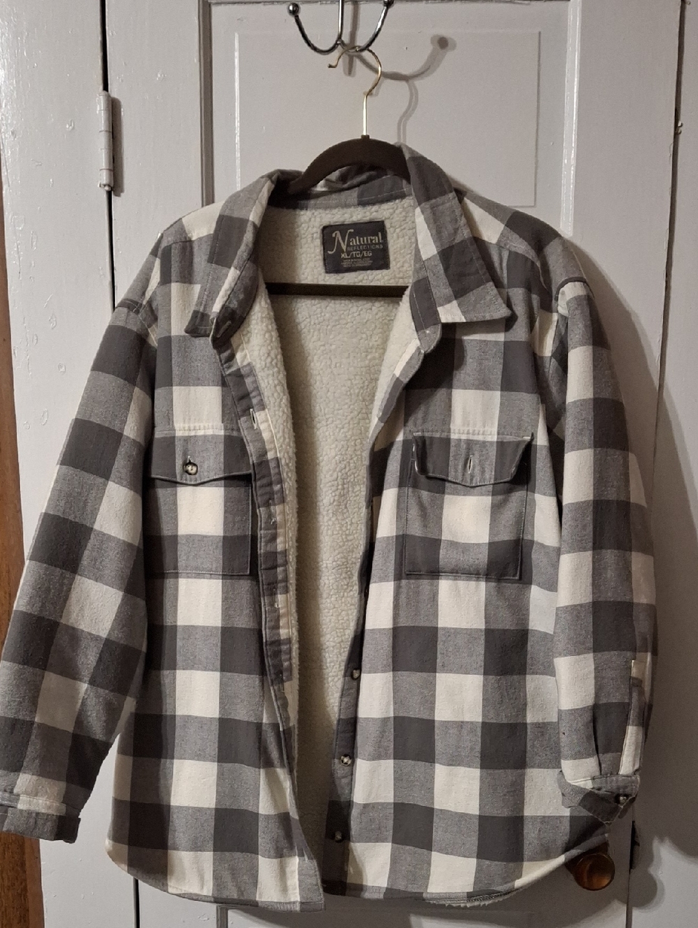 Natural Reflections Gray and White Plaid Sherpa-Lined Shirt Jacket
